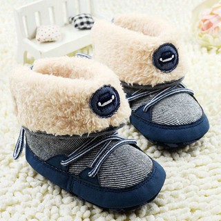 Giày boot cổ bông giữ ấm thiết kế độc đáo cho bé