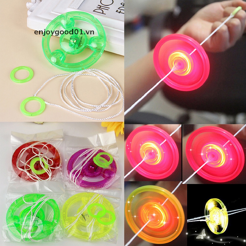 Đĩa Bay Đồ Chơi Bằng Nhựa Có Đèn LED Nhiều Màu Sắc Dành Cho Trẻ Em