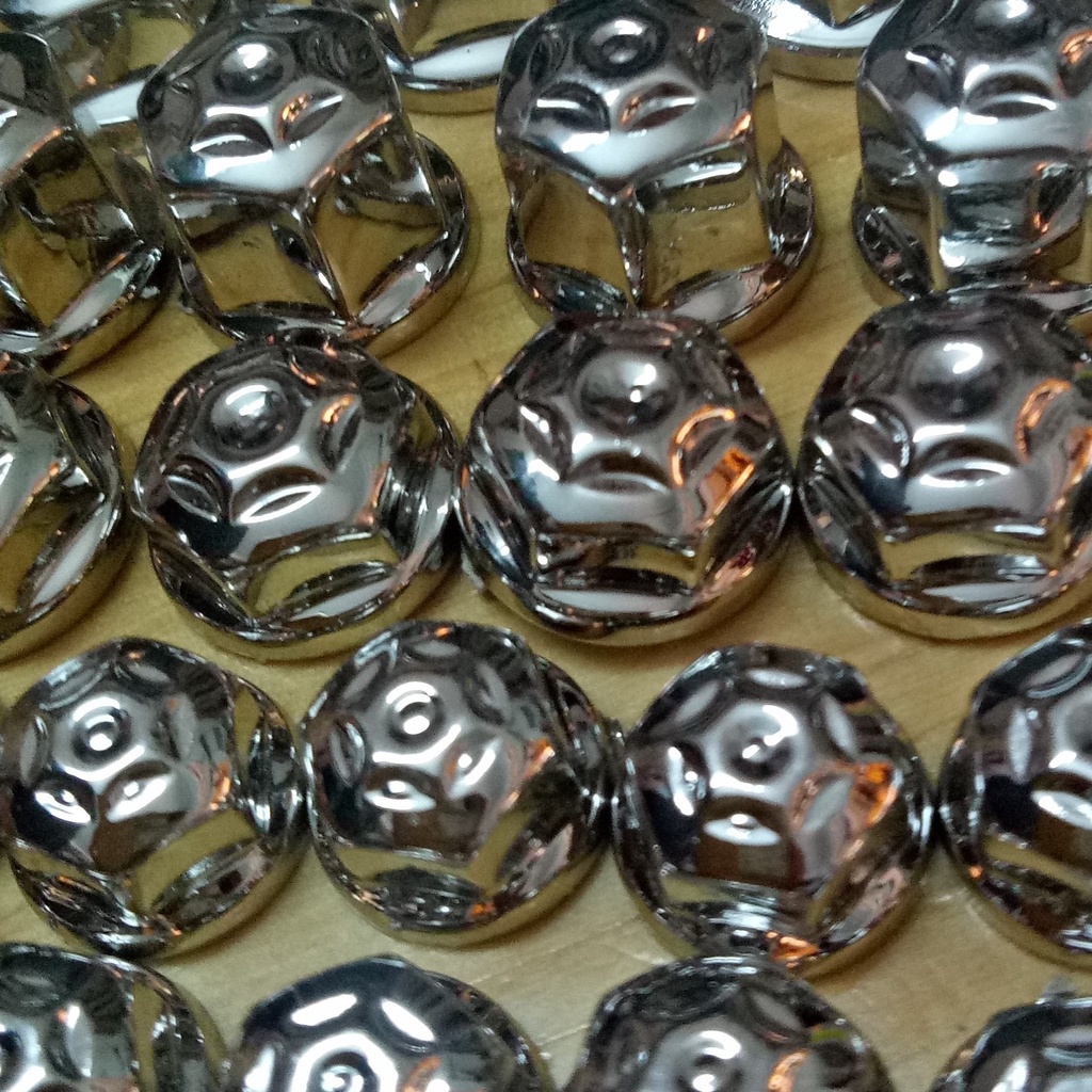 Chụp ốc  cho các loại xe máy , xe điện