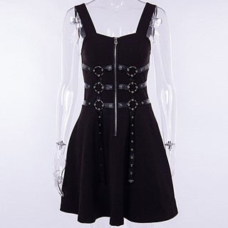 Đầm đen khóa kéo phong cách Gothic