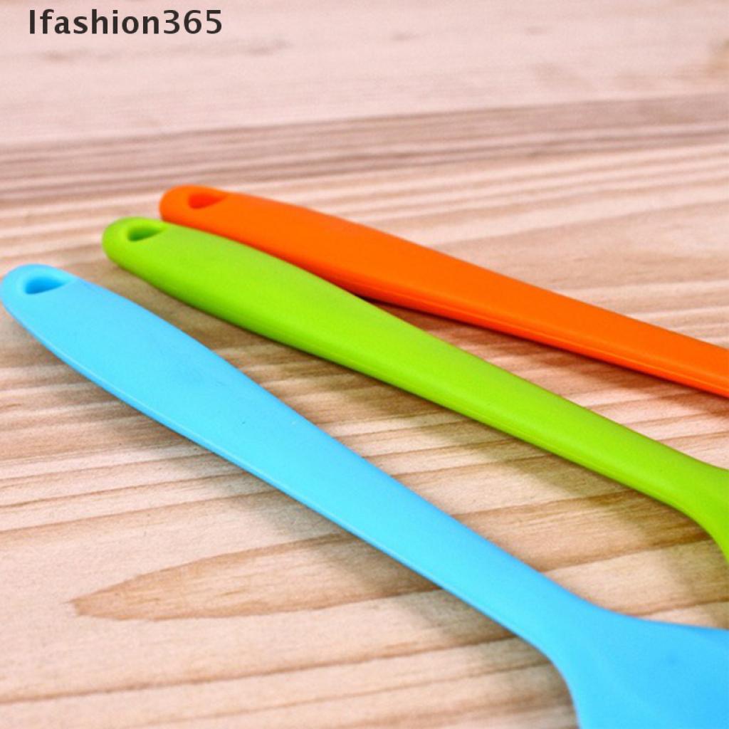 Thanh vét bột làm bánh chất liệu silicon