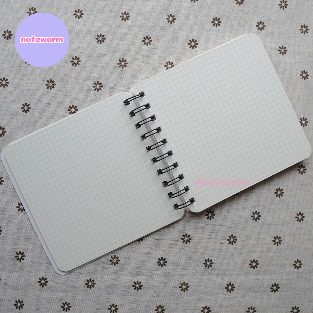 Sổ tay lò xo ghi chú bìa cứng form vuông tone màu trắng đen đơn giản