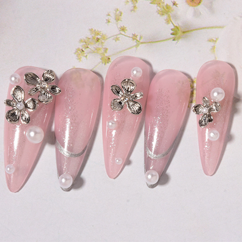 [Hàng mới về] Set 1/5 phụ kiện trang trí móng tay họa tiết 3D độc đáo