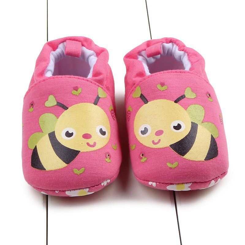 Giày vải cotton mềm mại giữ ấm họa tiết dễ thương cho bé