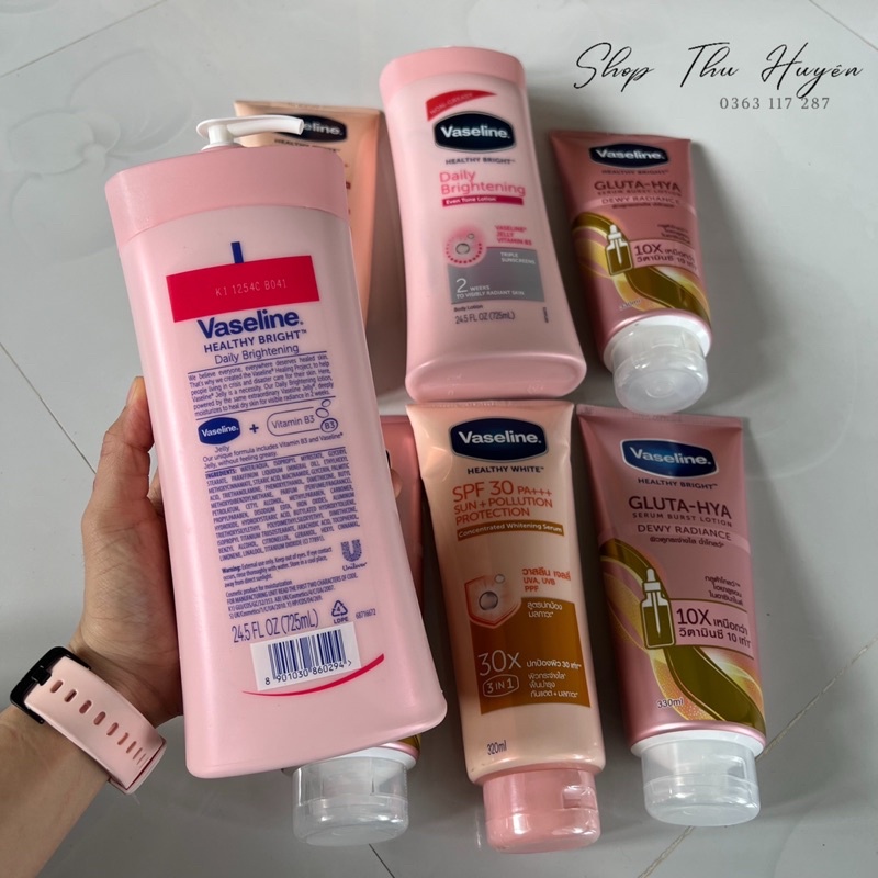 Sữa dưỡng thể Vaseline Healthy White UV Lightening Body Lotion 725ml