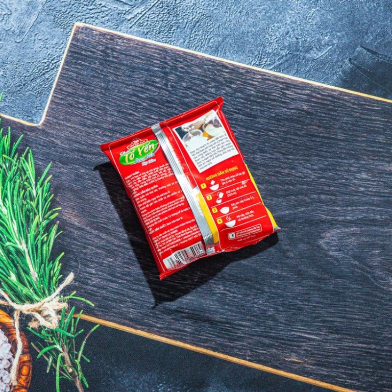 Cháo yến rong biển thịt bằm