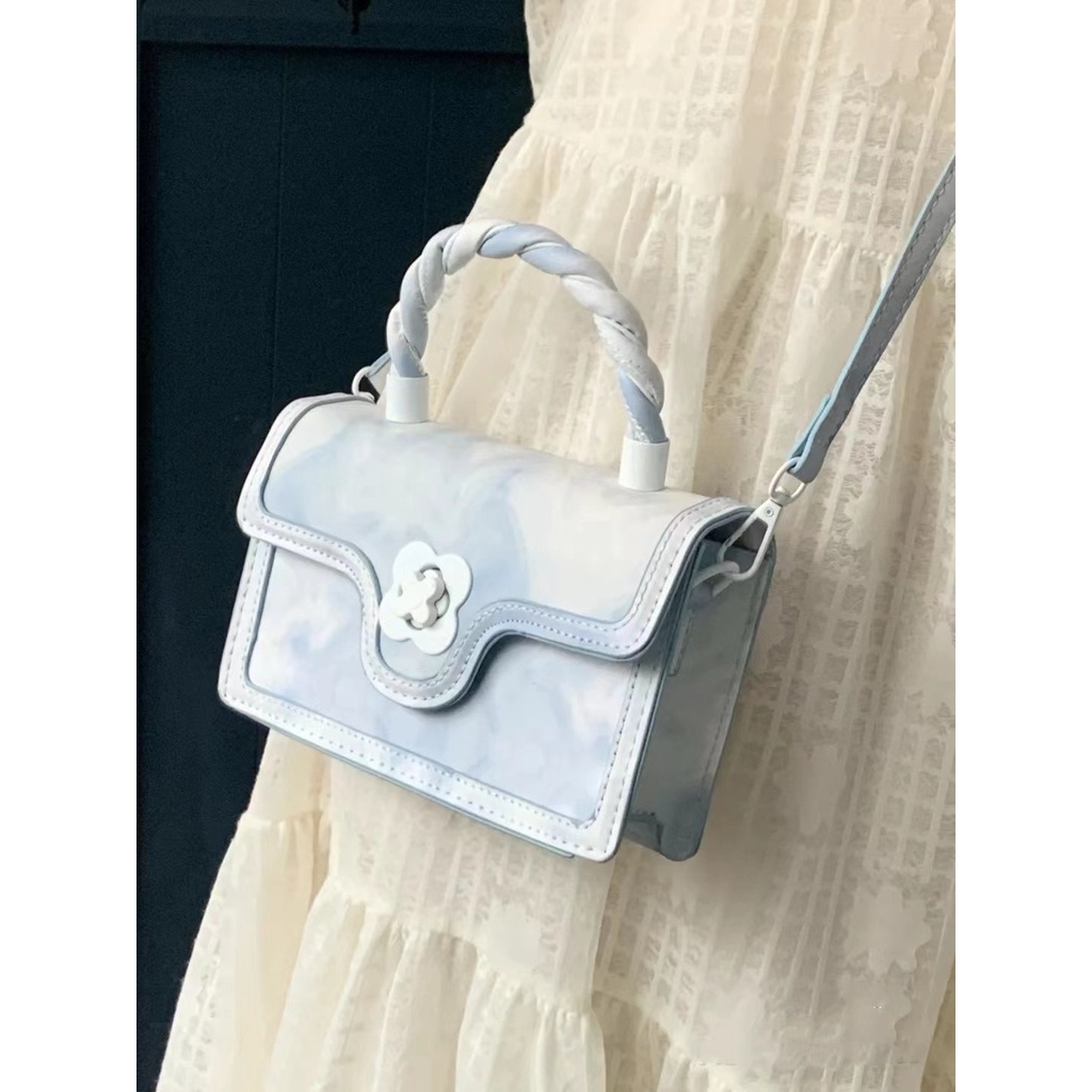 Túi Xách Đeo Vai Kiểu Vuông Nhỏ Thời Trang Nữ Sành Điệu