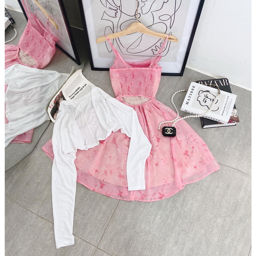SET Đầm 2 dây cổ đổ hoa nhí hồng kèm Áo khoác dệt kim màu trắng NÀNG CLOSET