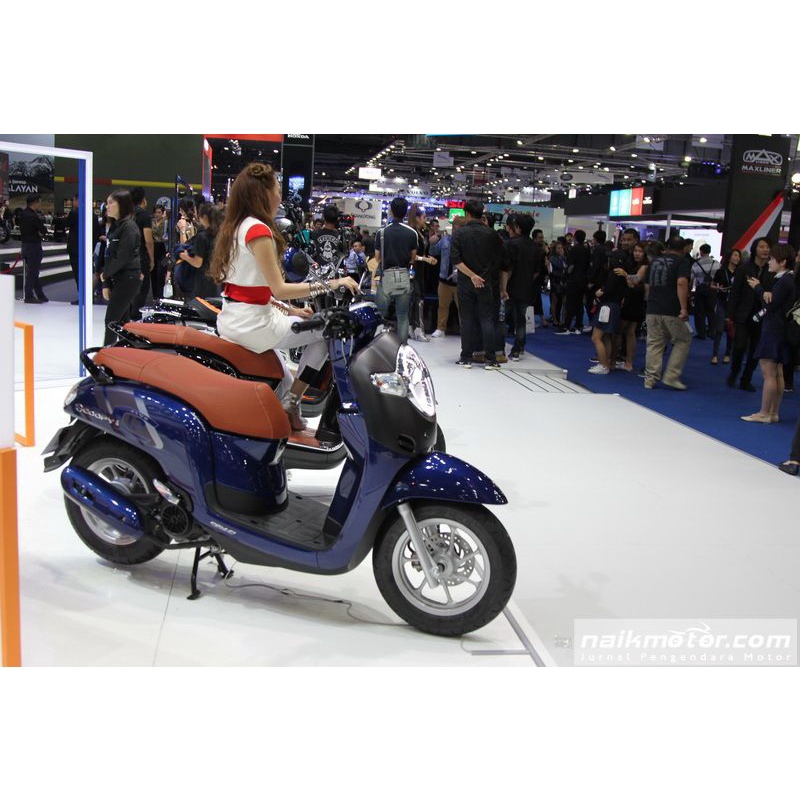 Bộ tem Scoopy club12 xanh dương đời 2017