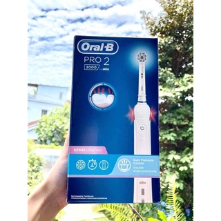 Bàn chải điện ORAL B Pro 2000/2000S