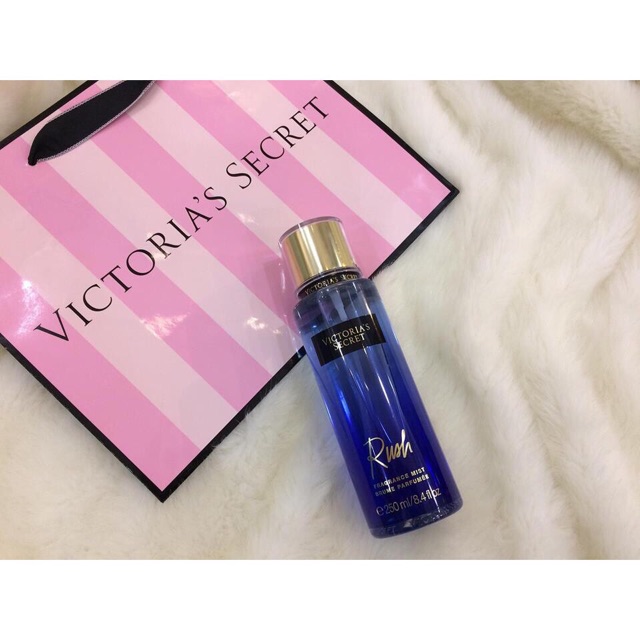 XỊT THƠM TOÀN THÂN VICTORIA’S SECRET FRAGRANCE MIST RUSH CHÍNH HÃNG 250ML