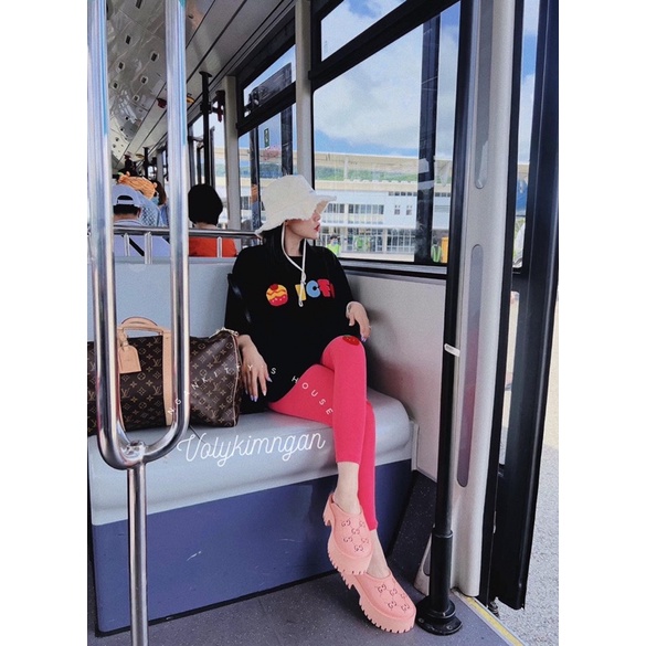 Set áo cotton hình thêu lông xinh xắn quần ôm hàng cao cấp