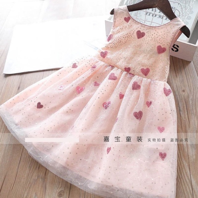 Váy HM sequin trái tim💗