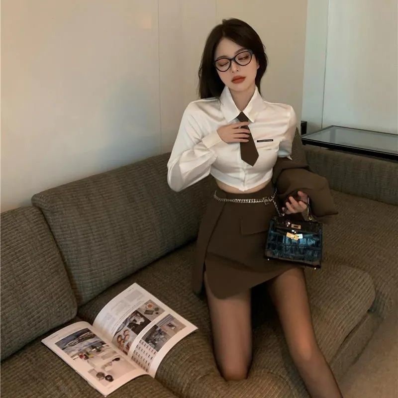 💥Set Áo Khoác Ngắn + Áo Sơ Mi Satin + Chân Váy Phong Cách Mới Cho Nữ | BigBuy360 - bigbuy360.vn