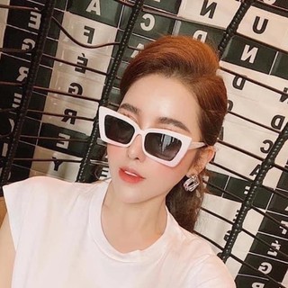  Kính mắt mèo 4D hot trend