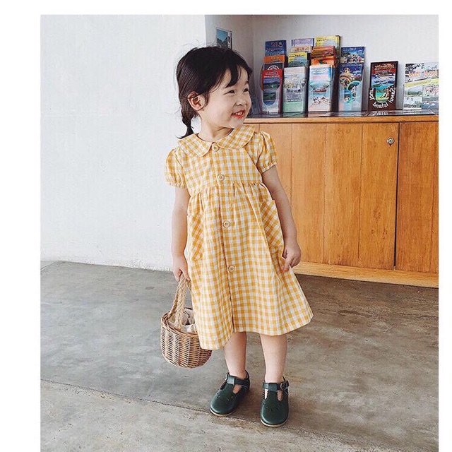Váy vàng caro xuất hàn