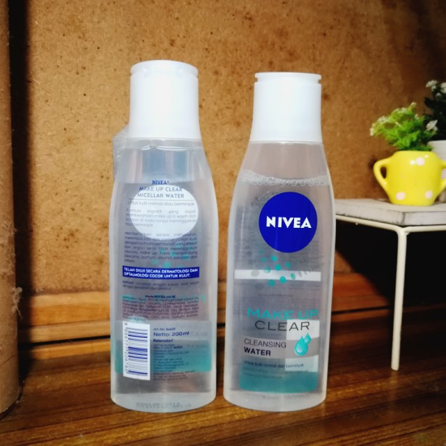 Nước tẩy trang sáng da kiểm soát nhờn mụn NIVEA Make Up Clear Micellar Water 200ml (Thái Lan)