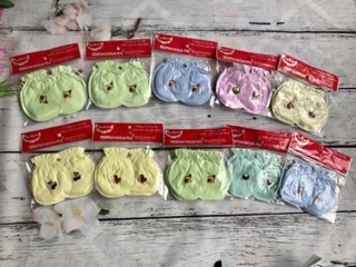 Set gồm bao tay và bao chân cho bé