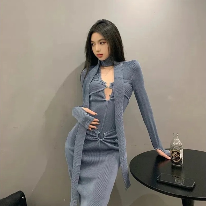Set áo liền thân Croptop màu xanh xám combo chân váy dài đường phố thu đông hàng thiết kế cao cấp B018 mới 2022 | BigBuy360 - bigbuy360.vn