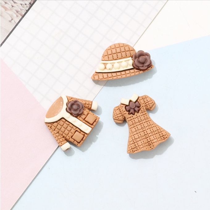 Charm mô hình mũ áo dễ thương cho bạn gái thích hợp trang trí vỏ ốp điện thoại, dán Jibbitz, kẹp tóc, DIY