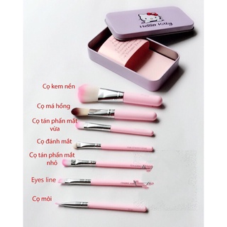 #Bộ 7 cọ trang điểm Hello Kitty ( hộp thiếc )