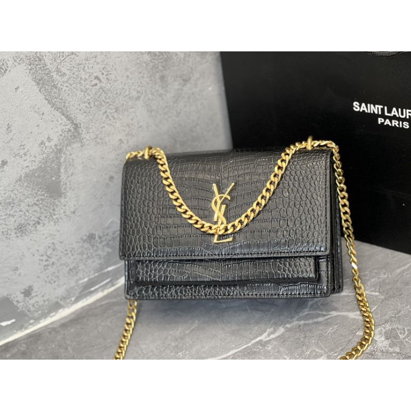 Túi đeo chéo nữ Suset vân cá sấu phom dàu dặn sz22x16 lót trong 2 ngăn fullbox