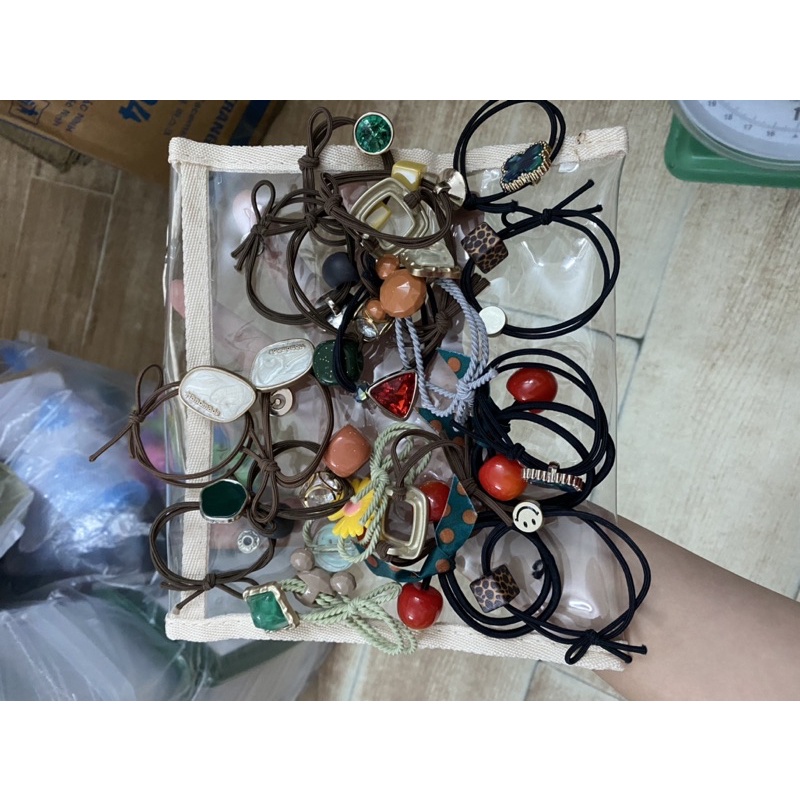 Sét 20 Dây Buộc Tóc Siêu Xinh Túi Trong Suốt Bấm Khoá Hót Hít