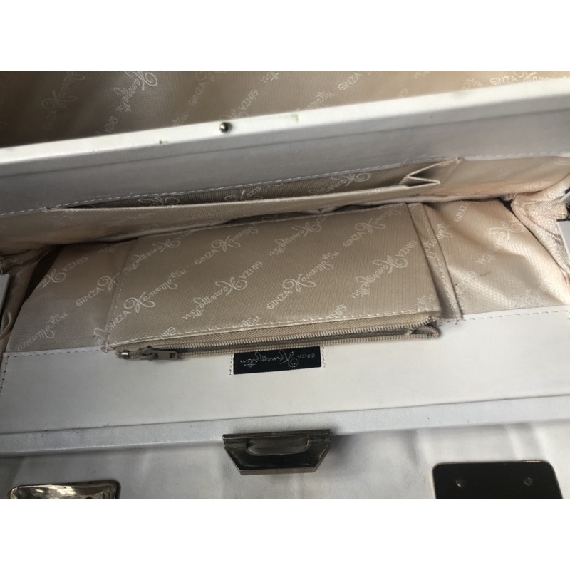 Túi xách da thật độc lạ hàng si tuyển