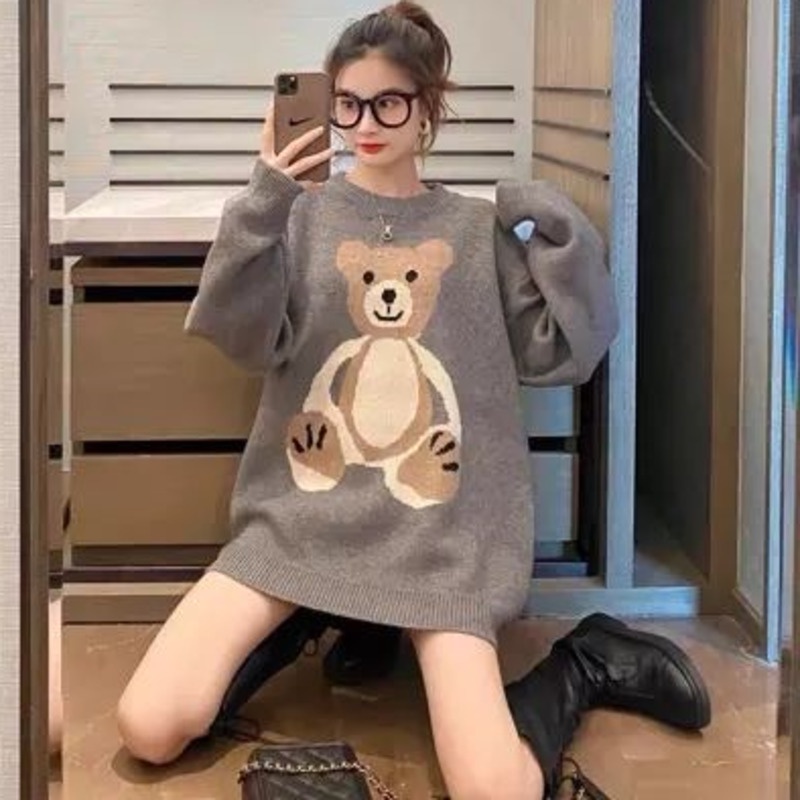 Áo sweater dệt kim dáng rộng in hình gấu hoạt hình phong cách Hàn Quốc