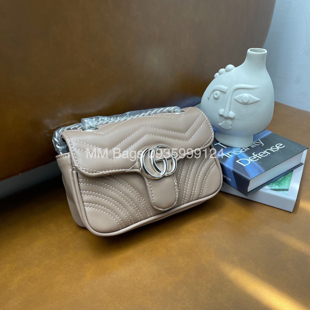 Túi xách nữ đeo chéo GC lưng tim size 22 da đẹp xích dày đi chơi đi học