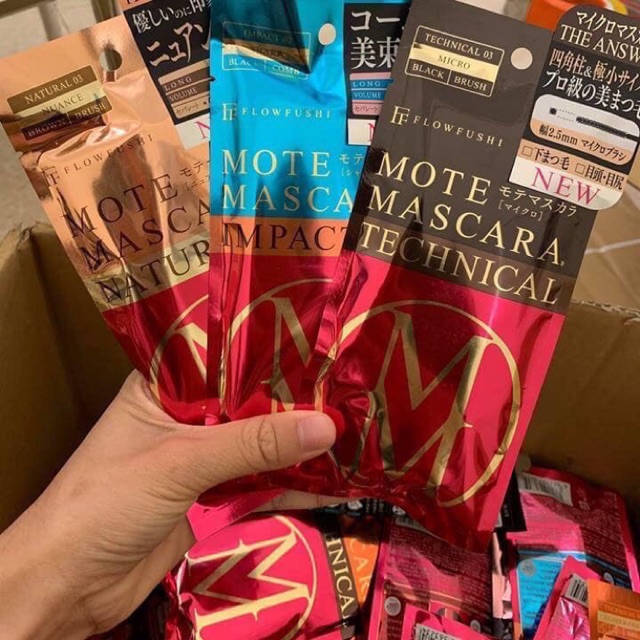 Mote Mascara Flow Fushi Nhật Bản(thanh lí vì đắt k người sài 400k còn 250k)