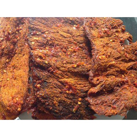 Bò Khô Lát nguyên miếng  hũ 250gr loại 1 Đặc Sản Bò Khô Đà Nẵng thơm ngon đậm đà vị cay vừa ăn