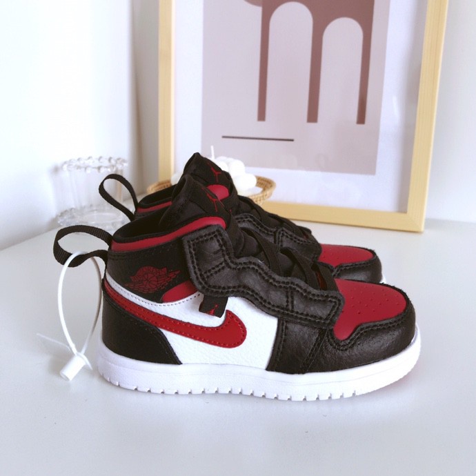 211 * Hàng Có Sẵn * Giày Thể Thao Chạy Bộ nike air Joan 1 Cổ Cao Dễ Phối Đồ Cho Bé Trai Và Bé Gái