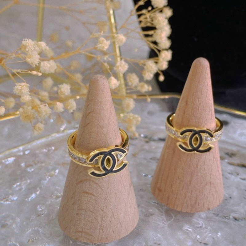 Nhẫn Nữ Sang Trọng Thép Titan Ko Rỉ TT 3578