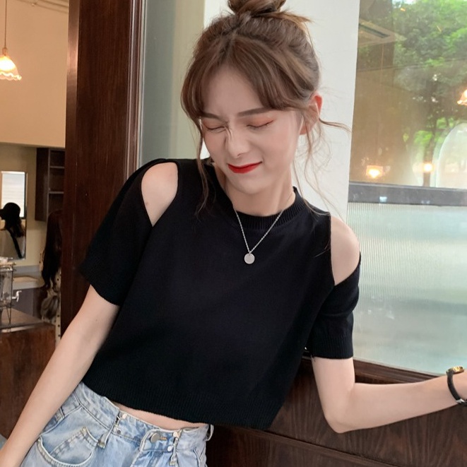 Áo Thun Tay Ngắn Hở Vai Mùa Hè Bằng Lụa Băng Phong Cách Mới Dành Cho Bạn Nữ