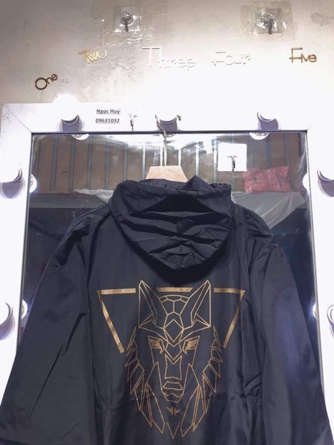 🔥 Áo Khoác Dù HADES Siêu Hot | BigBuy360 - bigbuy360.vn