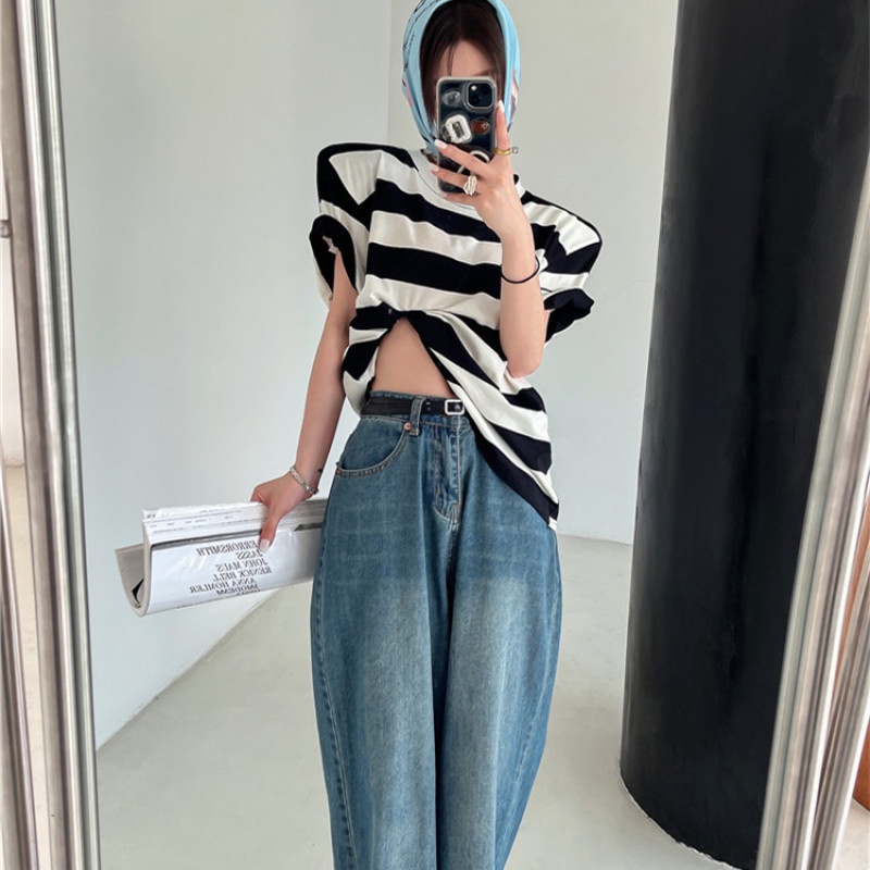 Áo Thun Ngắn Tay Cổ Tròn Họa Tiết Kẻ Sọc Thời Trang Trẻ Trung