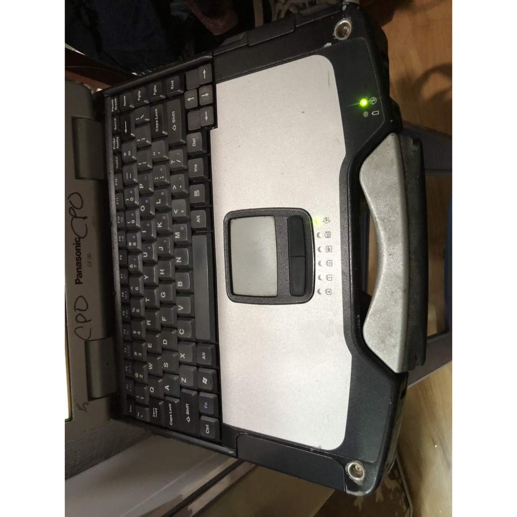 [xác laptop] Laptop Panasonic Toughbook CF-30 main chạy bán xác cho ae sưu tầm hoặc lấy linh kiện | BigBuy360 - bigbuy360.vn