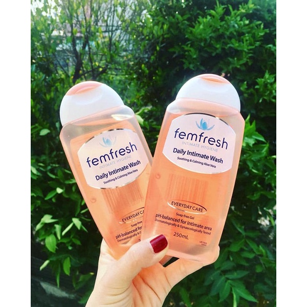 Dung Dịch Vệ Sinh Phụ Nữ Femfresh Daily Intimate Wash 250ml Anh Quốc - Cam