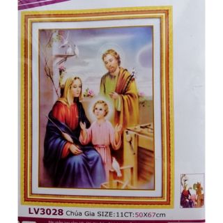 Tranh thêu chữ thập Gia đình thánh (chưa thêu) LV3028