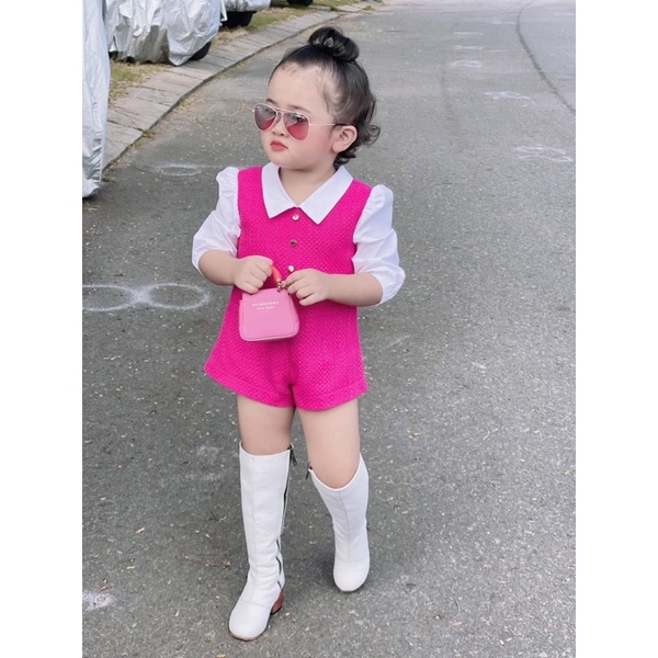 Jumpsuit siêu cute cho bé gái màu hồng xinh xắn