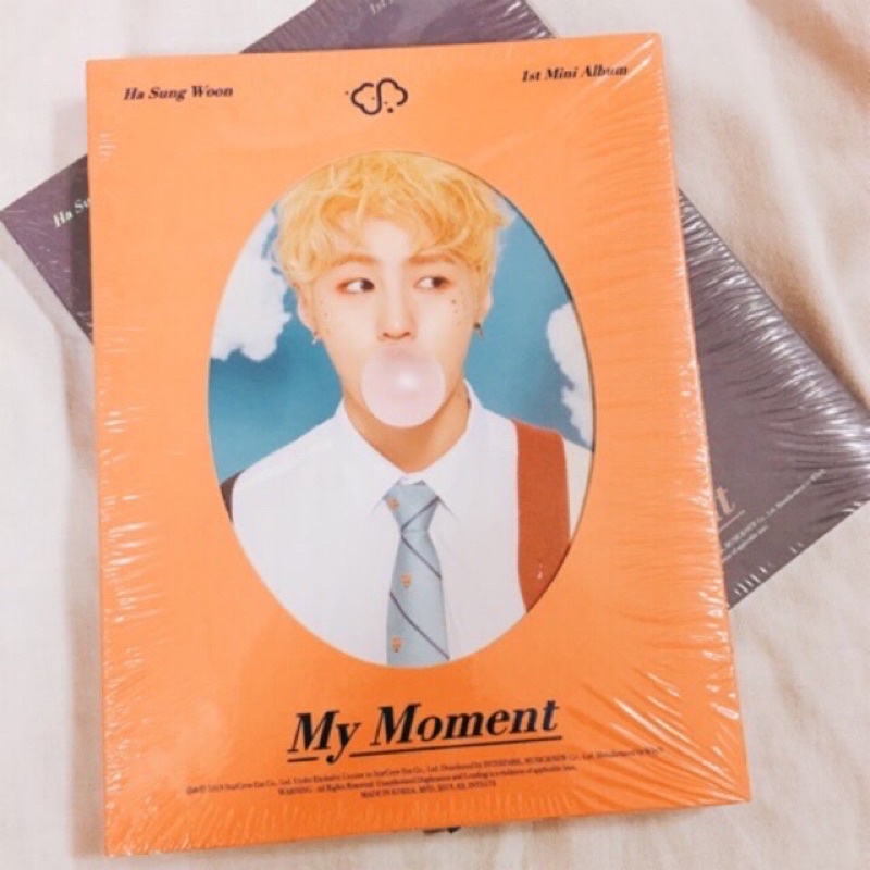 Wanna One Ha Sung Woon 1st mini album My Moment nguyên seal.