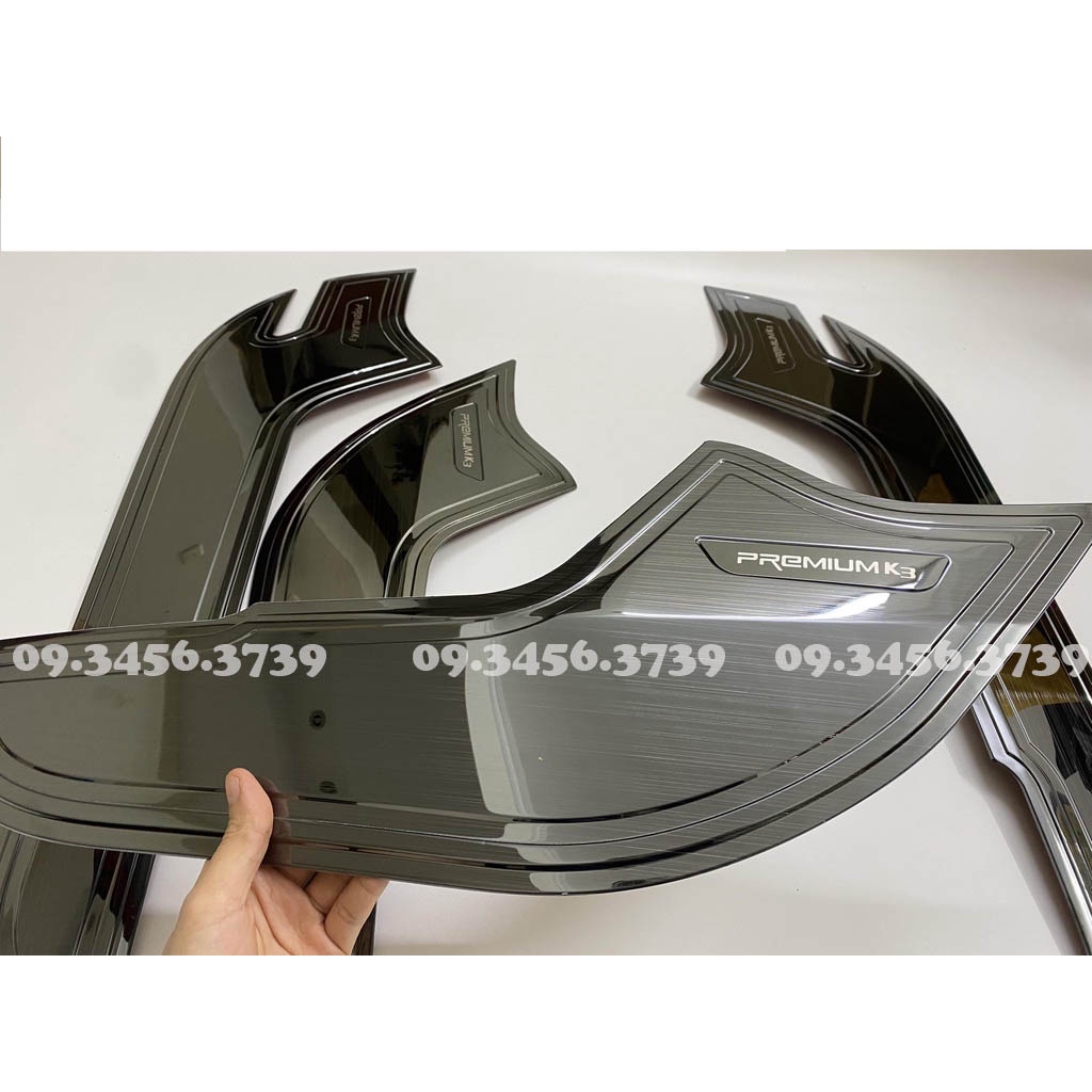 Bộ 4 Ốp tapli cửa xe Kia K3 2021 2022 Mẫu Titan cao cấp - tặng kèm keo trợ dính, chống xước làm tăng thẩm mỹ nội thất xe