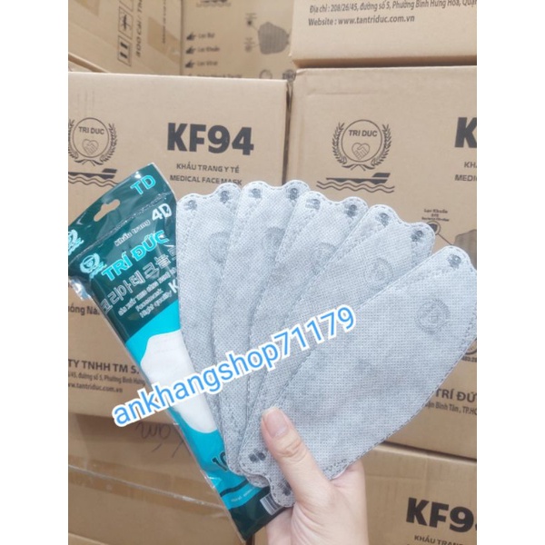 THÙNG 300 CÁI Chiếc Khẩu TRÍ ĐỨC MASK 4 Lớp KF94 MASK Chống Bụi Mịn Và Kháng Khuẩn Hàng Cao Cấp Hàn Quốc . không mùi
