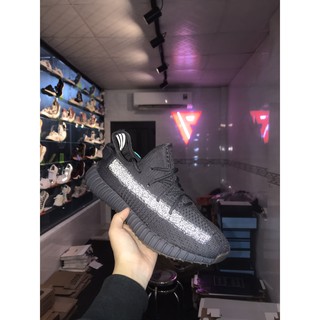 (Hình tự chụp+ full box) Giày yz 350 Đen Phản Quang Sọc