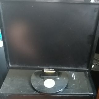 Combo case máy tính và màn giá 1200k
