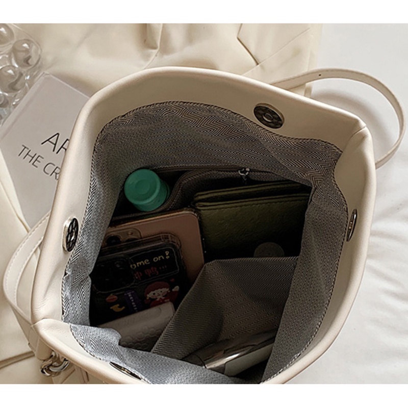 Túi đeo chéo họa tiết hình học đính đá phối dây xích thời trang cho nữ