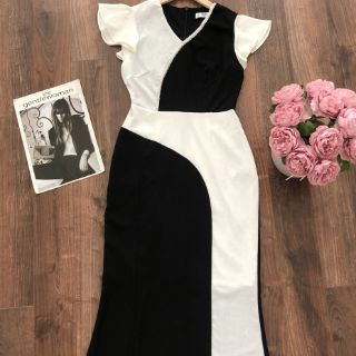 Đầm Cati midi phối đen trắng
