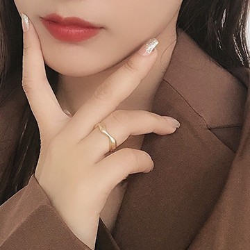 Nhẫn trơn viền sóng Novset ( set 1 cái )