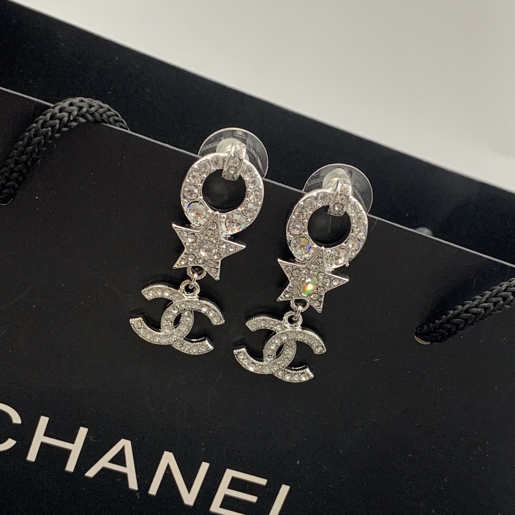 Bông Tai Đinh Tán Hình Ngôi Sao CH 2021 Với Đá Bạc Cho Nữ